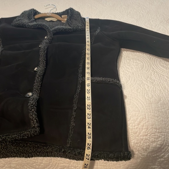 L.L. Bean coat - Picture 12 of 14